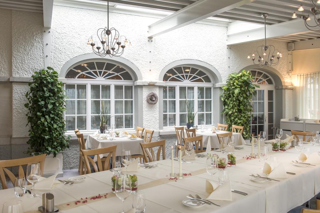 Gasthaus Zum Bahnhof Berg Bagian luar foto